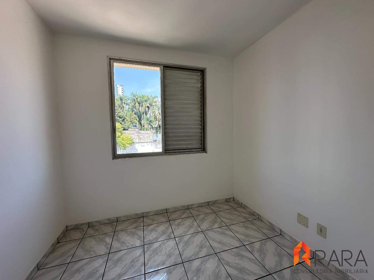 Apartamento para alugar com 2 quartos, 85m² - Foto 7