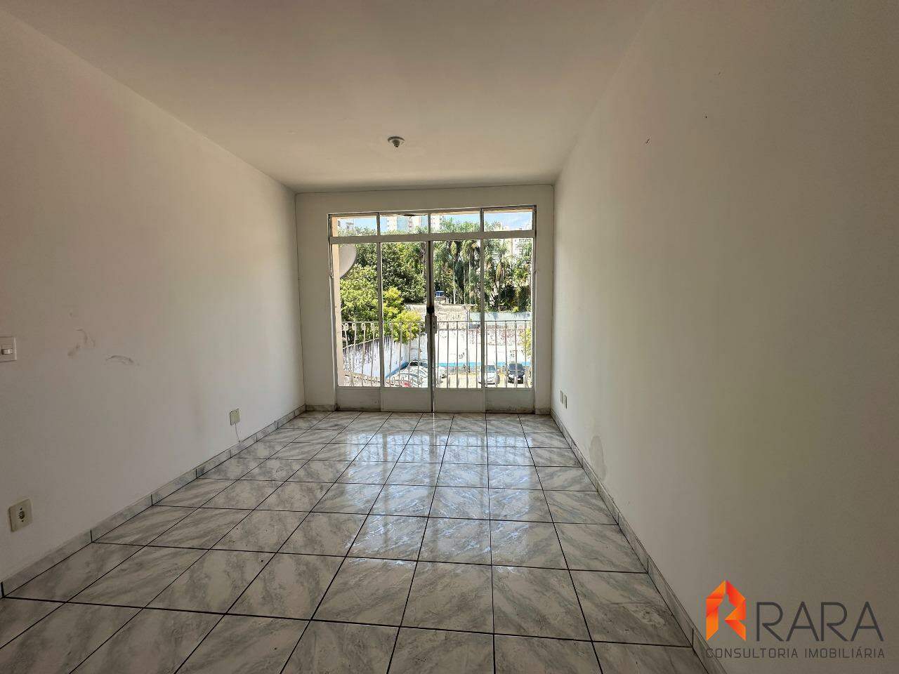 Apartamento para alugar com 2 quartos, 85m² - Foto 1