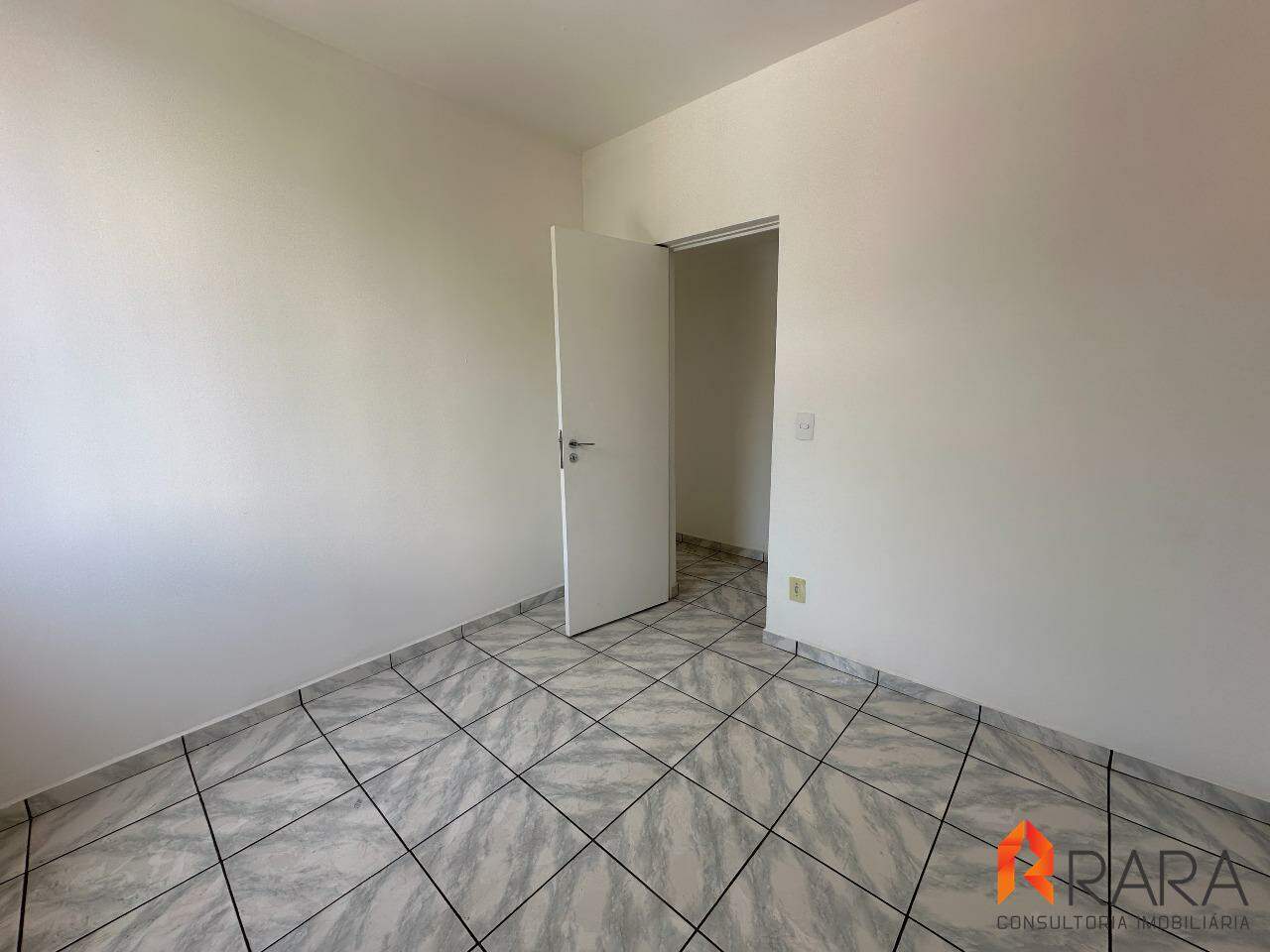 Apartamento para alugar com 2 quartos, 85m² - Foto 5