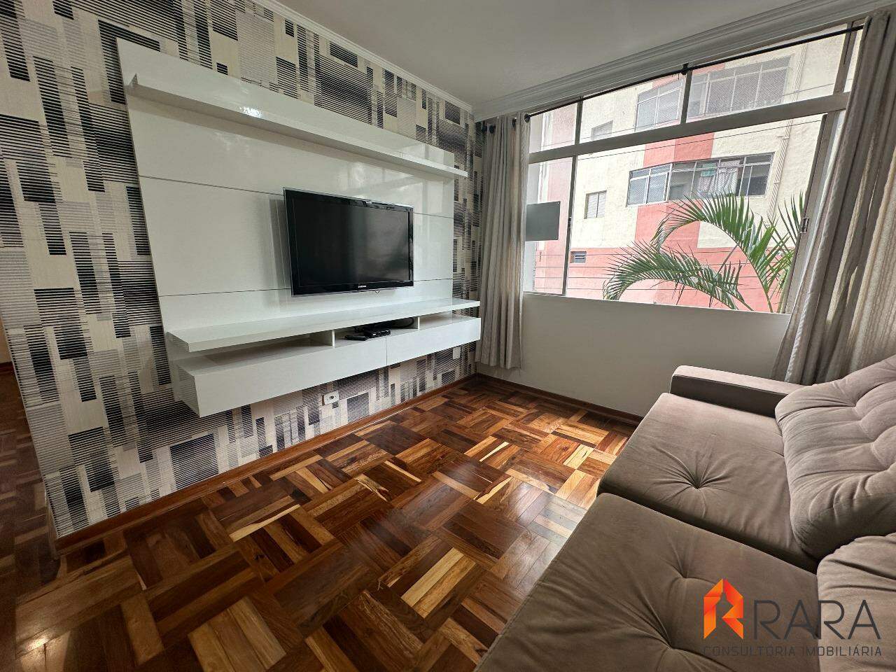 Apartamento à venda com 3 quartos, 90m² - Foto 1