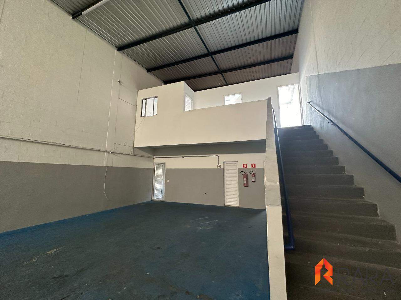 Depósito-Galpão-Armazém para alugar, 300m² - Foto 10