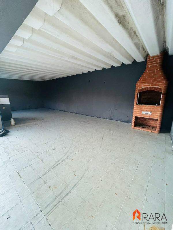 Casa para alugar com 3 quartos, 185m² - Foto 19