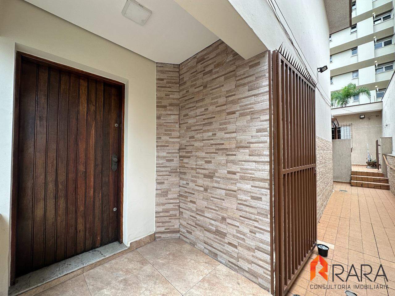 Sobrado para alugar com 4 quartos, 254m² - Foto 25