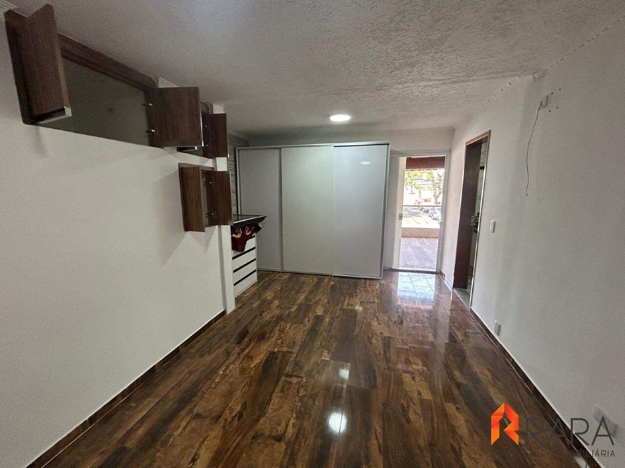 Sobrado à venda com 4 quartos, 220m² - Foto 9