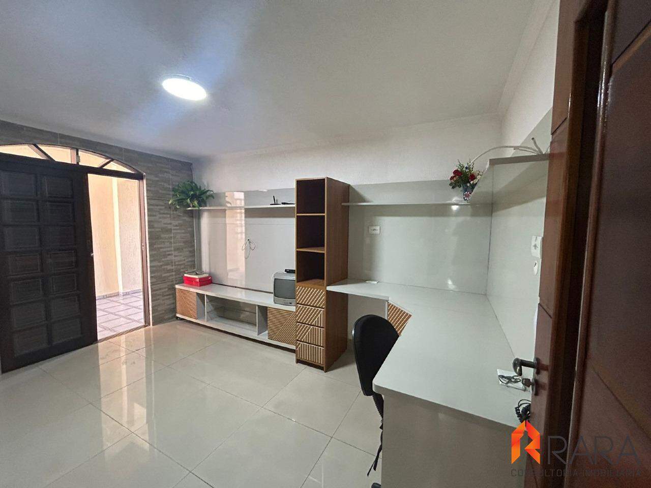 Sobrado à venda com 4 quartos, 220m² - Foto 4