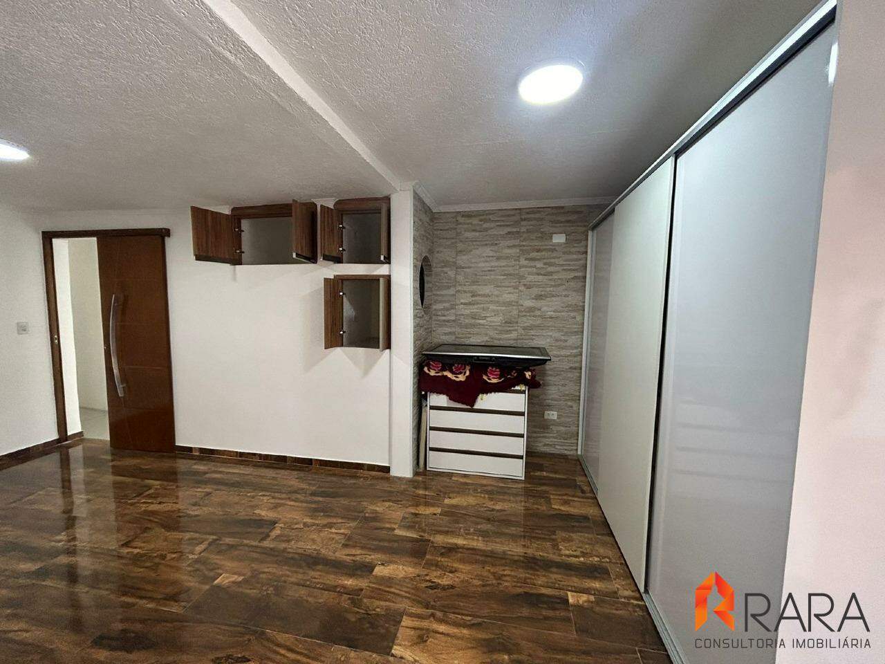 Sobrado à venda com 4 quartos, 220m² - Foto 8