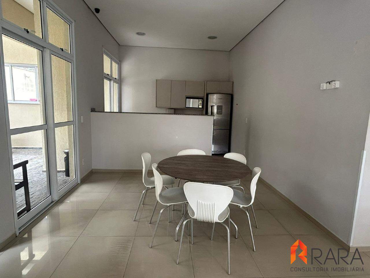 Apartamento à venda com 2 quartos, 76m² - Foto 18