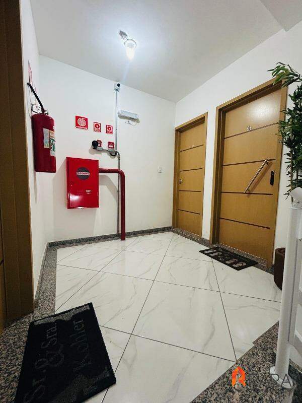 Apartamento à venda com 2 quartos, 97m² - Foto 16