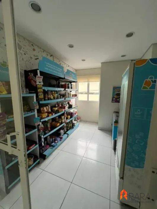 Apartamento para alugar com 2 quartos, 56m² - Foto 18