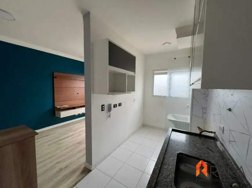 Apartamento para alugar com 2 quartos, 56m² - Foto 4