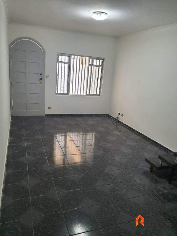 Sobrado para alugar com 2 quartos, 120m² - Foto 1