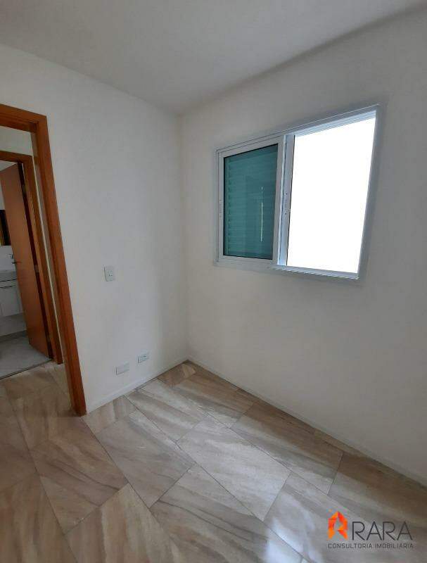 Apartamento à venda com 2 quartos, 70m² - Foto 4