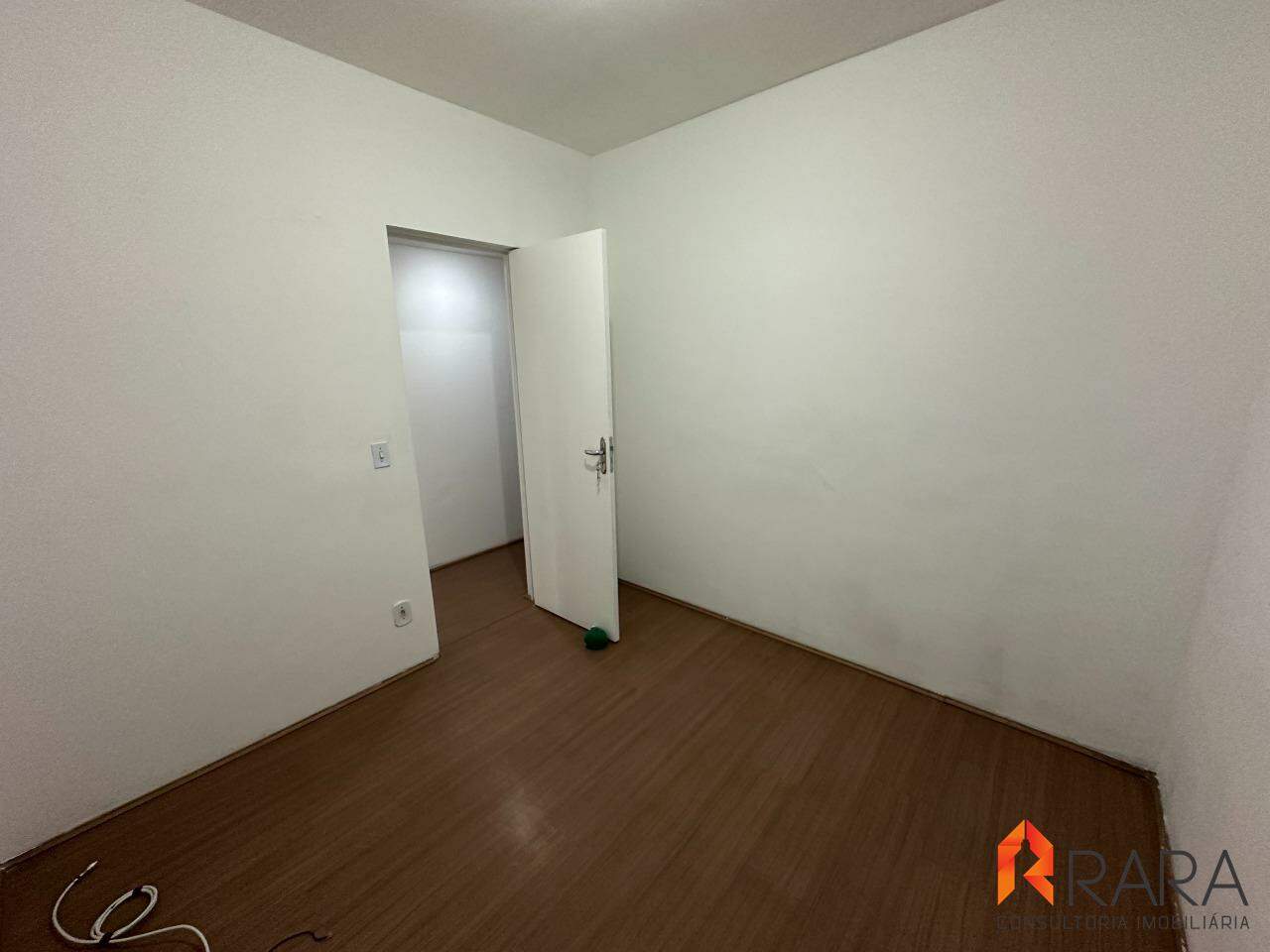 Apartamento para alugar com 2 quartos, 85m² - Foto 7