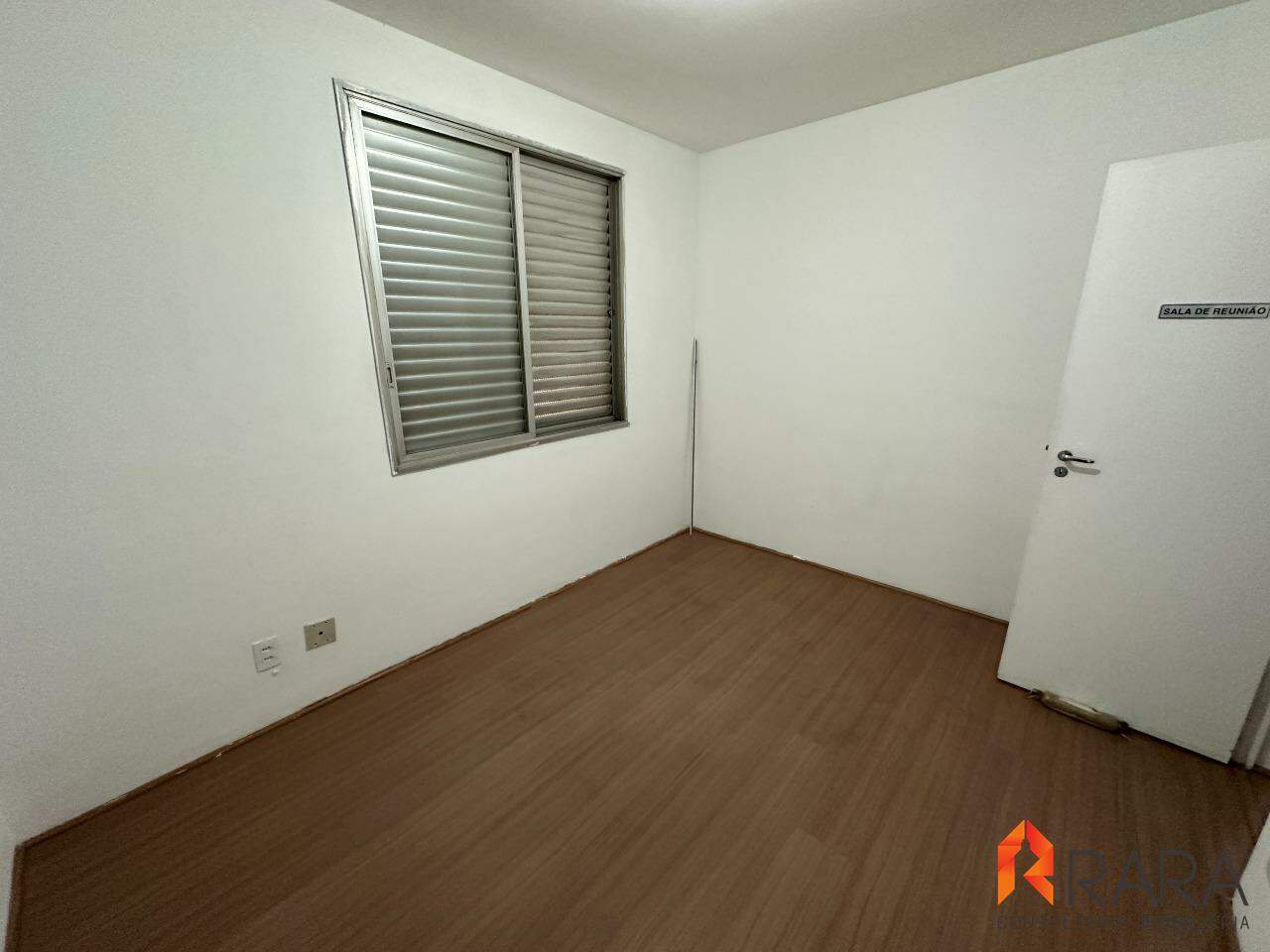 Apartamento para alugar com 2 quartos, 85m² - Foto 12