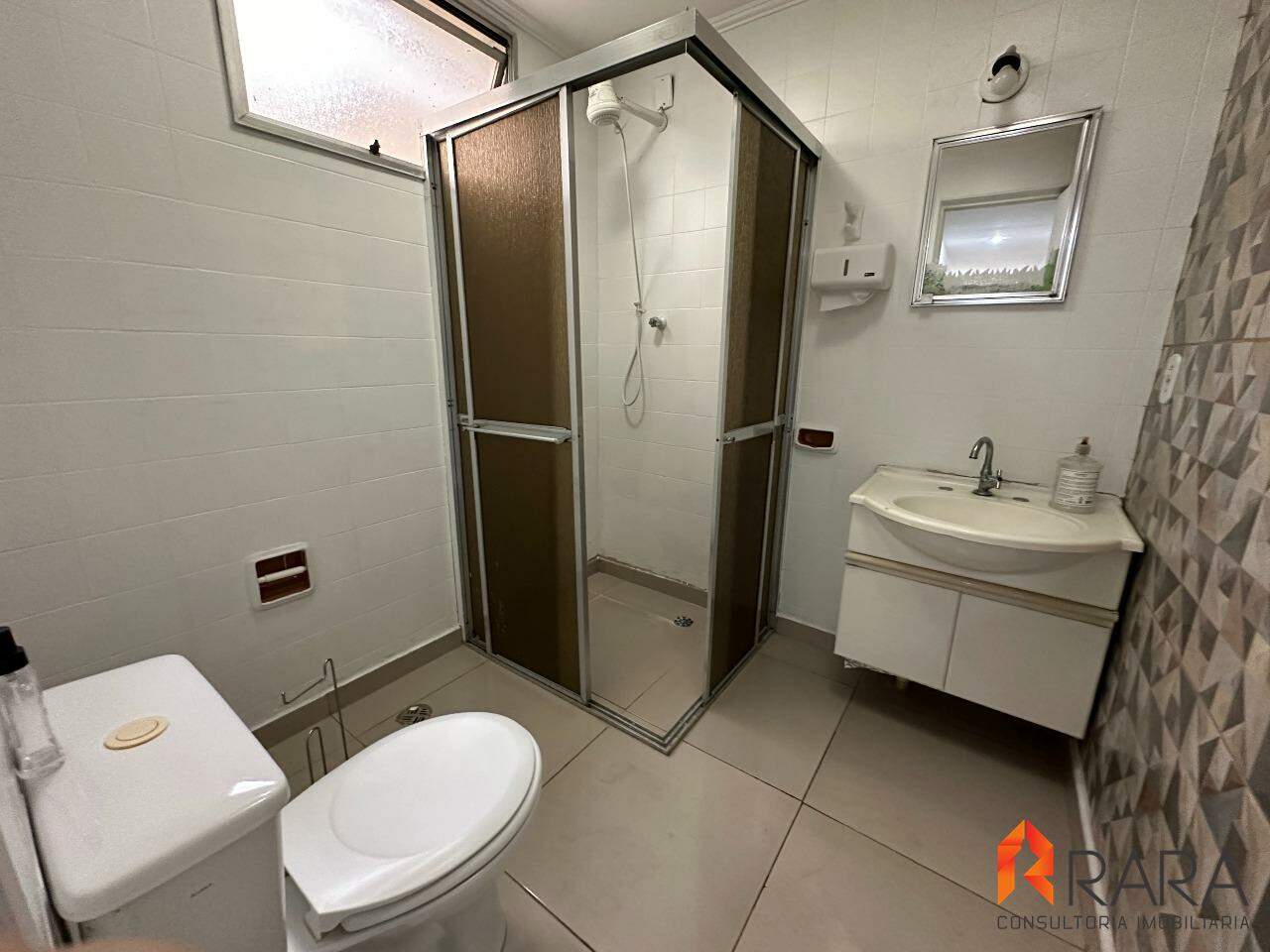 Apartamento para alugar com 2 quartos, 85m² - Foto 18