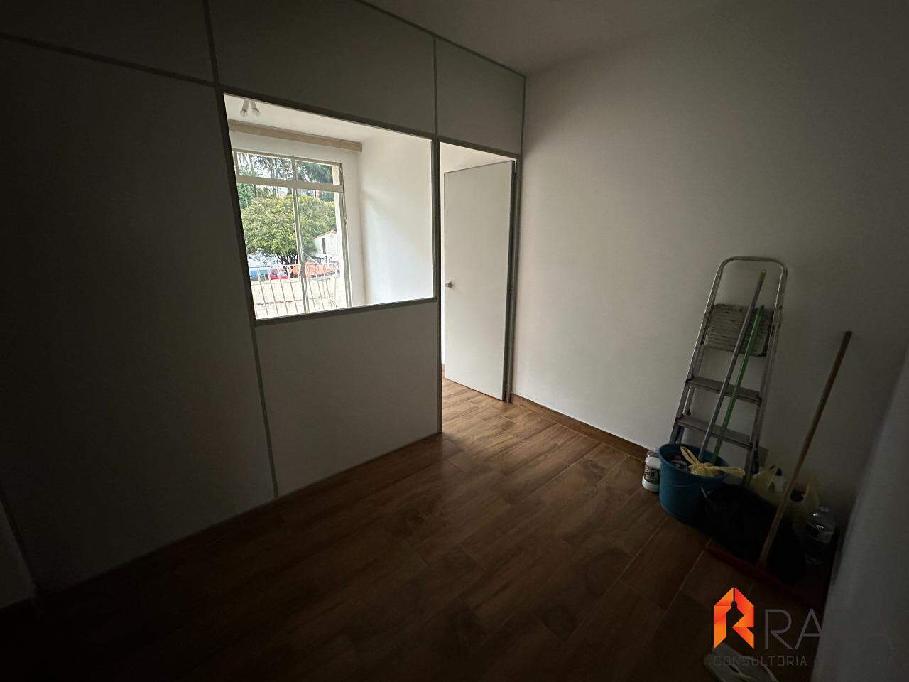 Apartamento para alugar com 2 quartos, 85m² - Foto 2