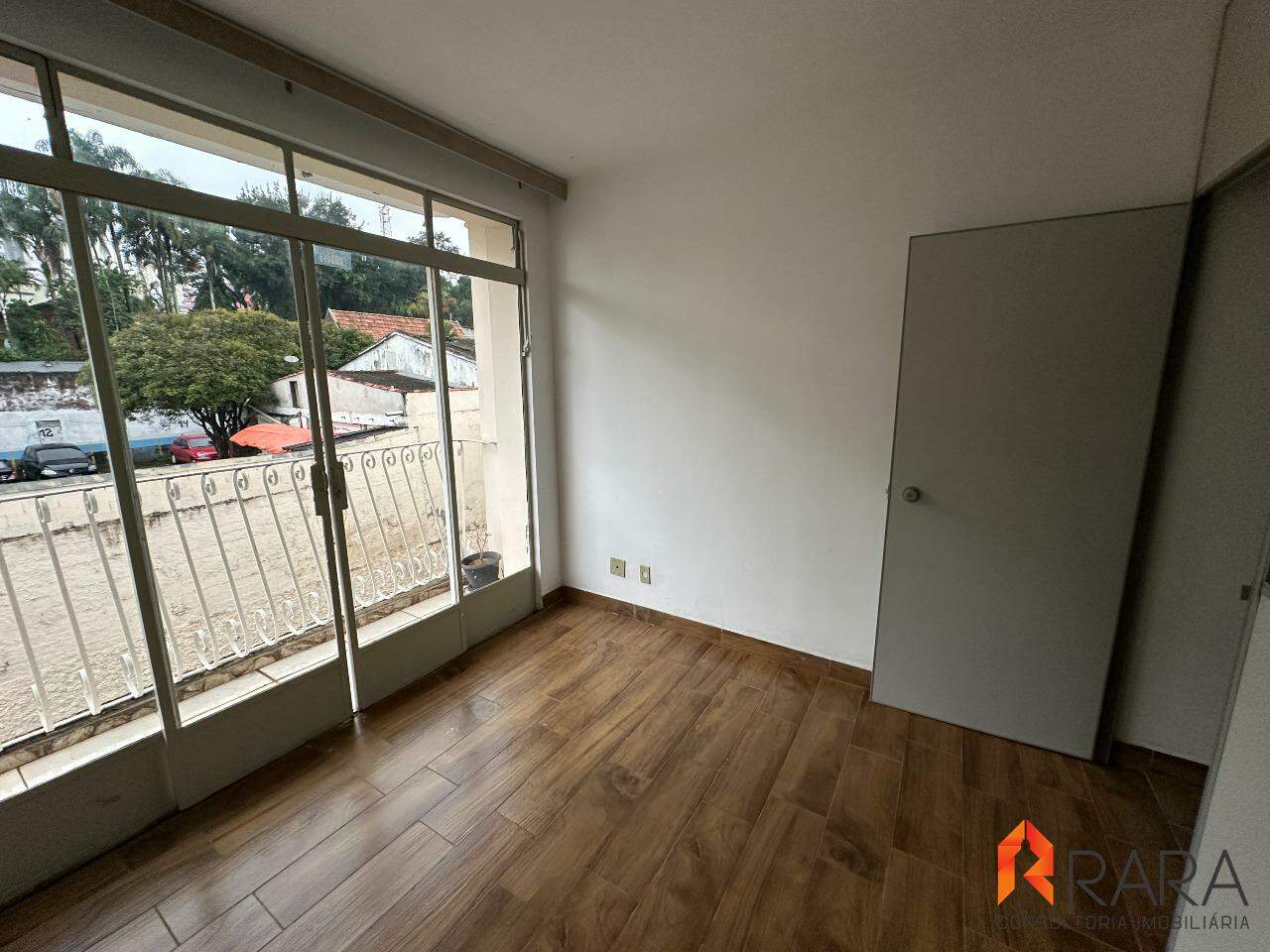 Apartamento para alugar com 2 quartos, 85m² - Foto 5