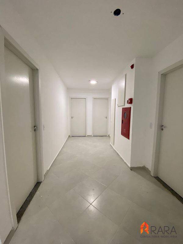 Apartamento à venda com 2 quartos, 39m² - Foto 10