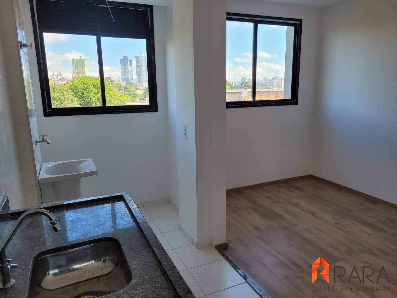 Apartamento à venda com 2 quartos, 39m² - Foto 2