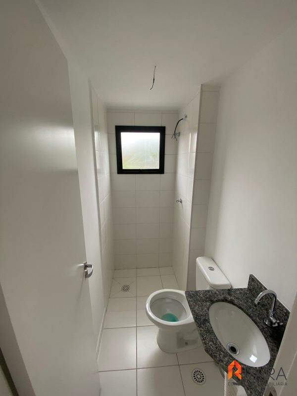 Apartamento à venda com 2 quartos, 42m² - Foto 7