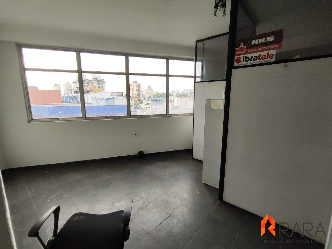 Conjunto Comercial-Sala para alugar, 66m² - Foto 2