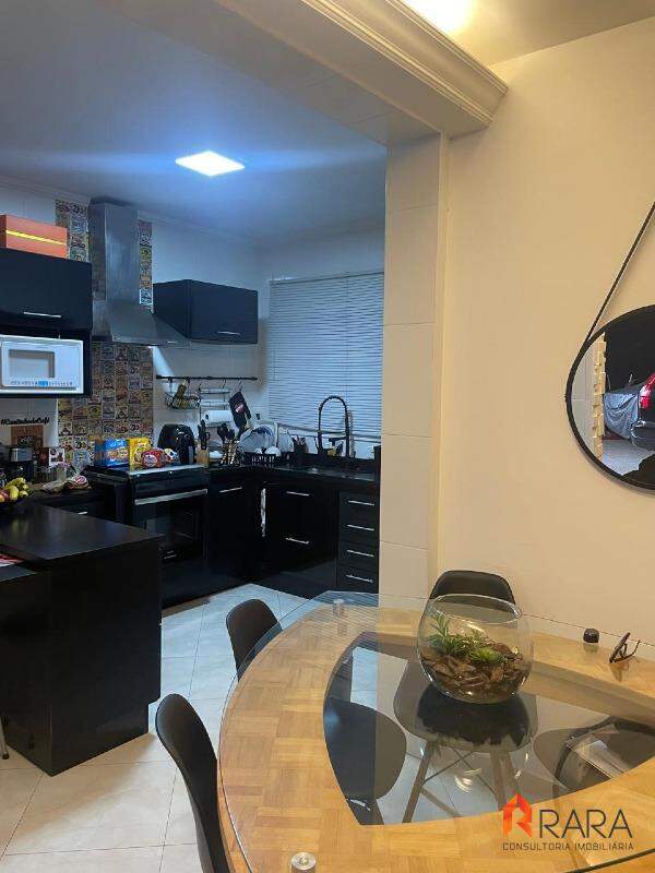 Sobrado à venda com 3 quartos, 123m² - Foto 4