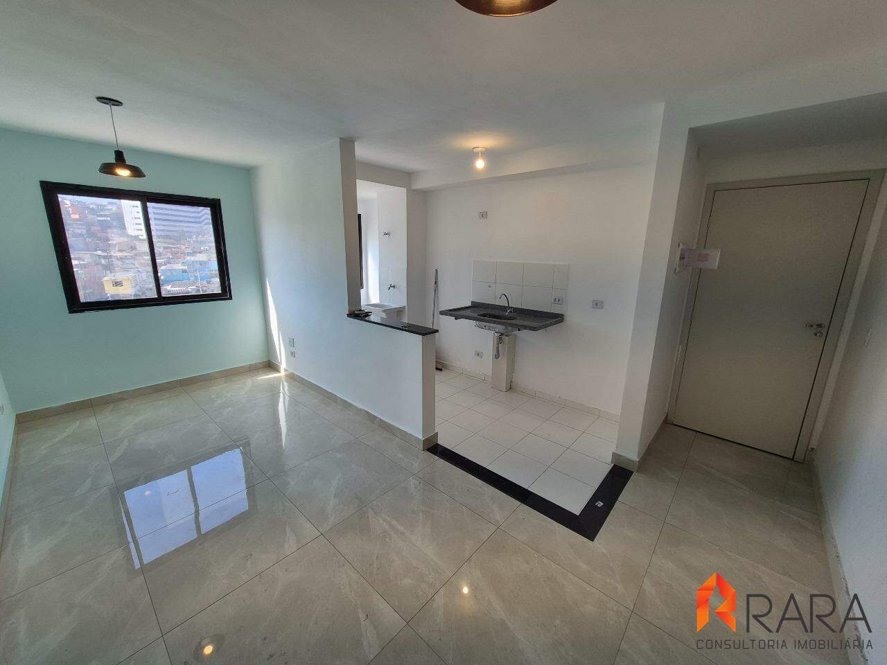 Apartamento para alugar com 2 quartos, 42m² - Foto 1