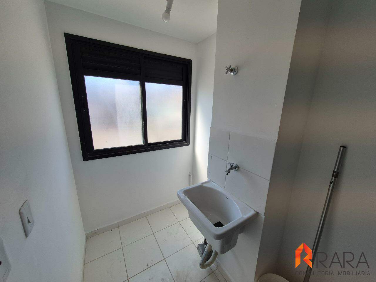 Apartamento para alugar com 2 quartos, 42m² - Foto 15