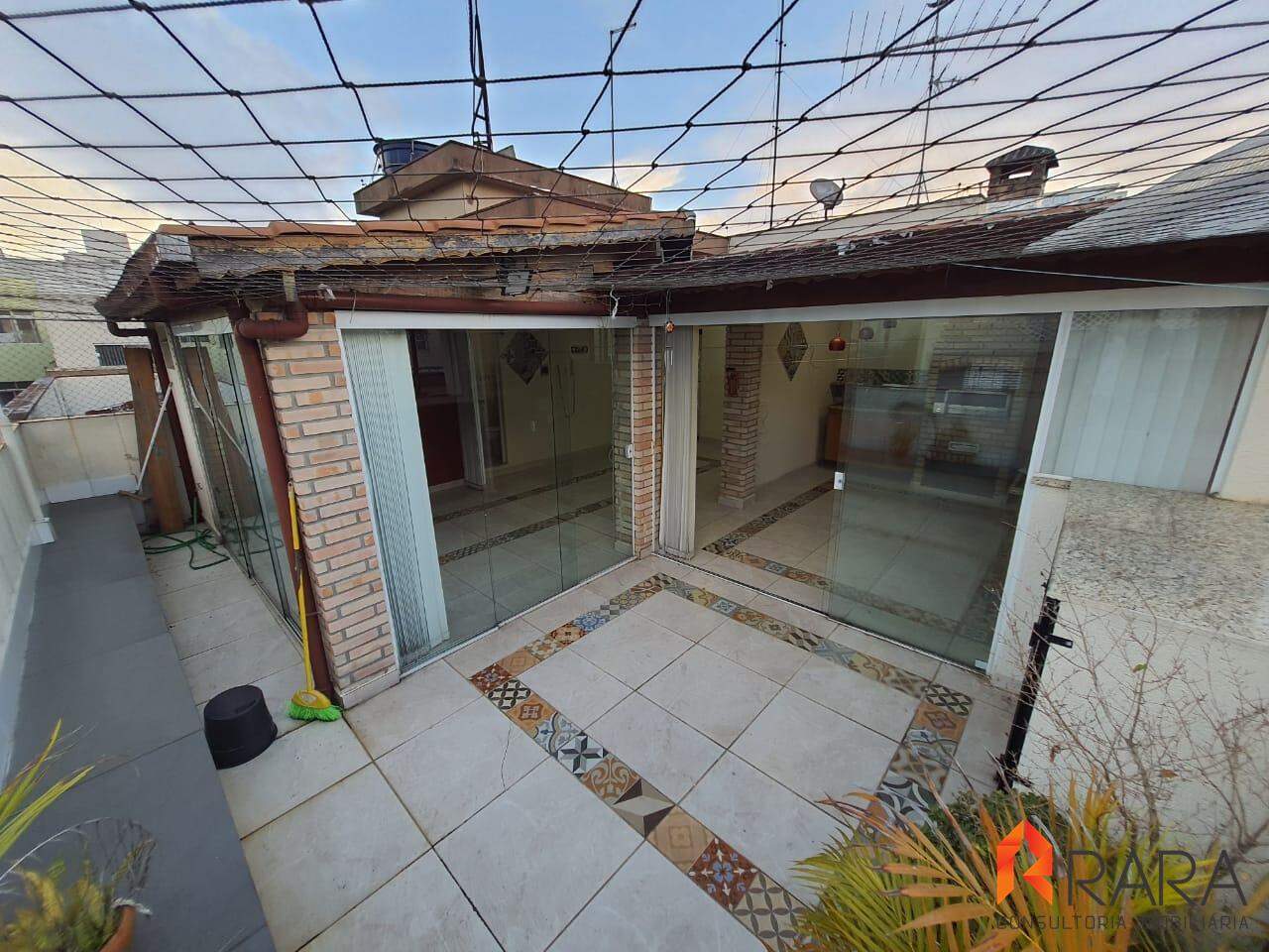 Apartamento para alugar com 2 quartos, 140m² - Foto 18