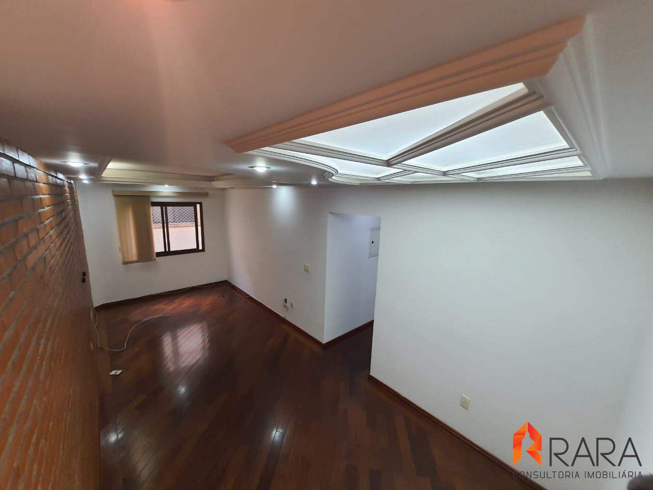 Apartamento para alugar com 2 quartos, 140m² - Foto 2