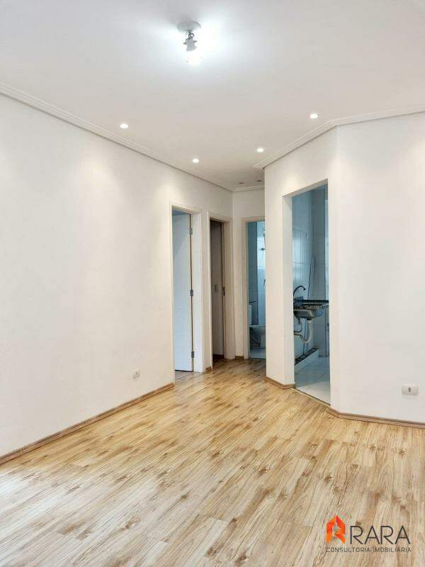 Apartamento à venda com 2 quartos, 56m² - Foto 2