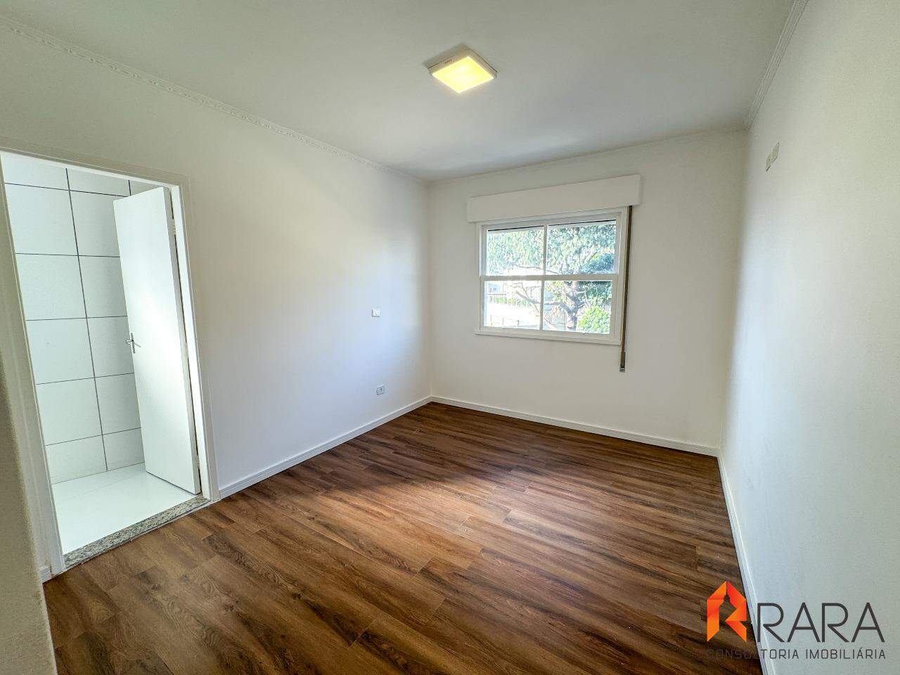 Apartamento à venda com 3 quartos, 94m² - Foto 7
