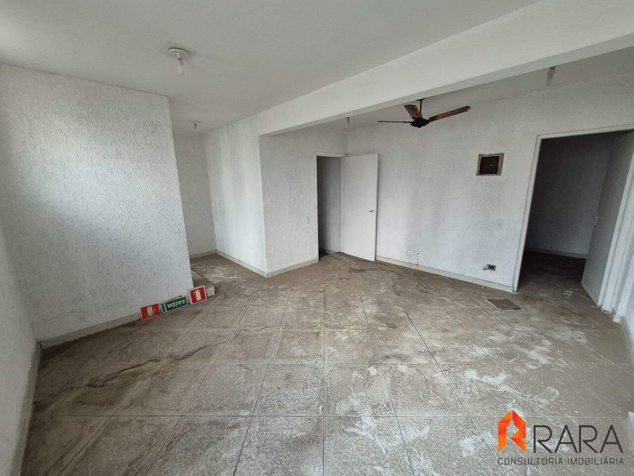 Depósito-Galpão-Armazém à venda, 350m² - Foto 3