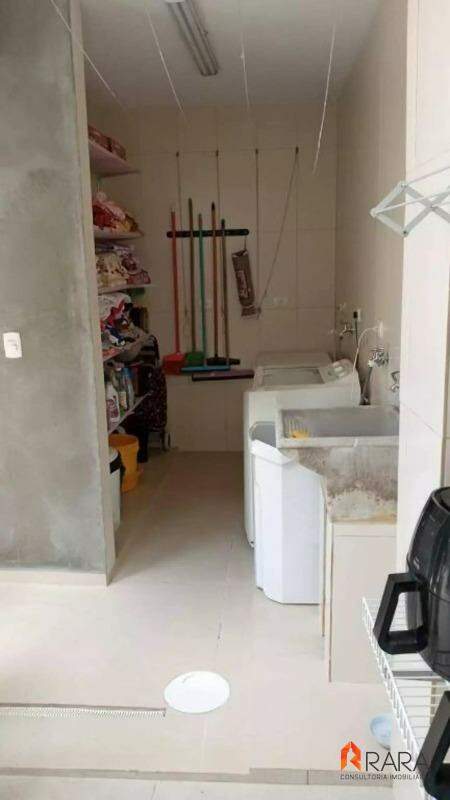 Casa para alugar com 2 quartos, 232m² - Foto 15