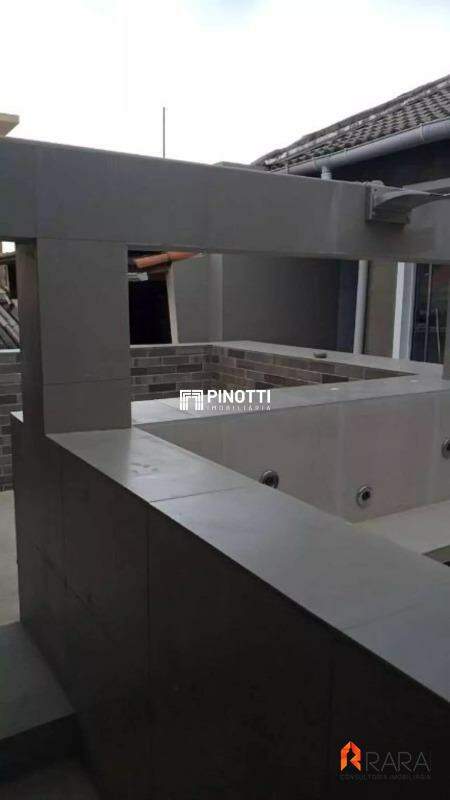 Casa para alugar com 2 quartos, 232m² - Foto 7