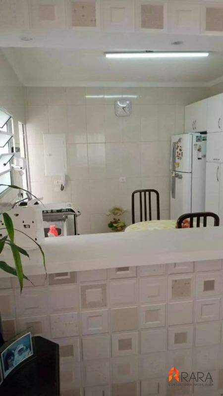 Casa para alugar com 2 quartos, 232m² - Foto 2