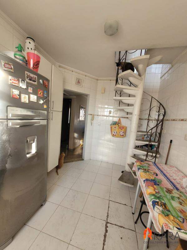 Cobertura à venda com 2 quartos, 140m² - Foto 9