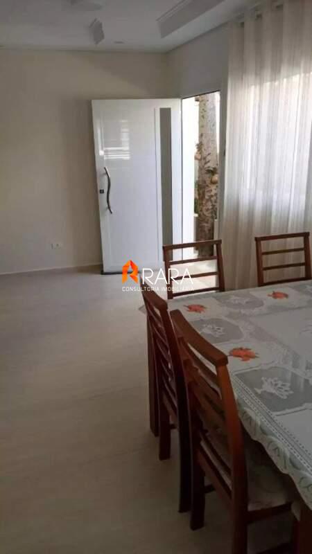 Casa, 2 quartos, 232 m² - Foto 4