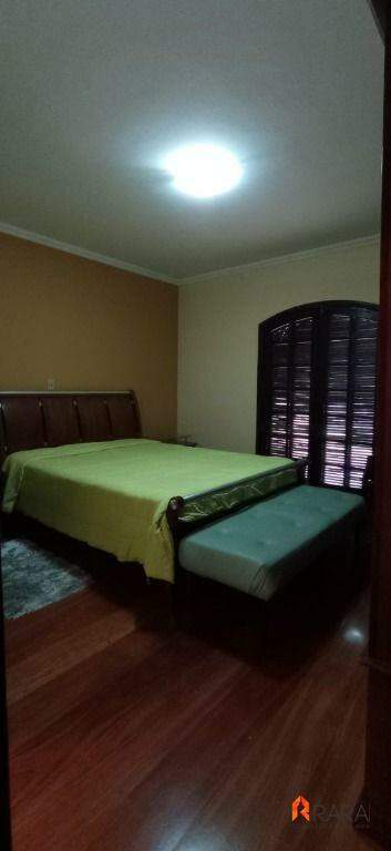Sobrado à venda com 3 quartos, 183m² - Foto 11