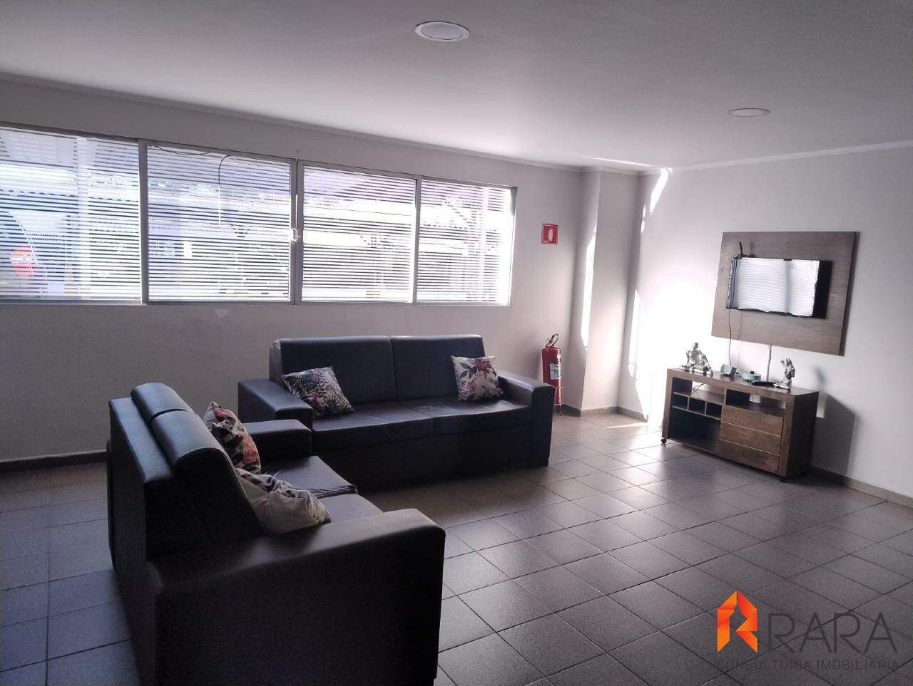 Apartamento à venda com 2 quartos, 63m² - Foto 27