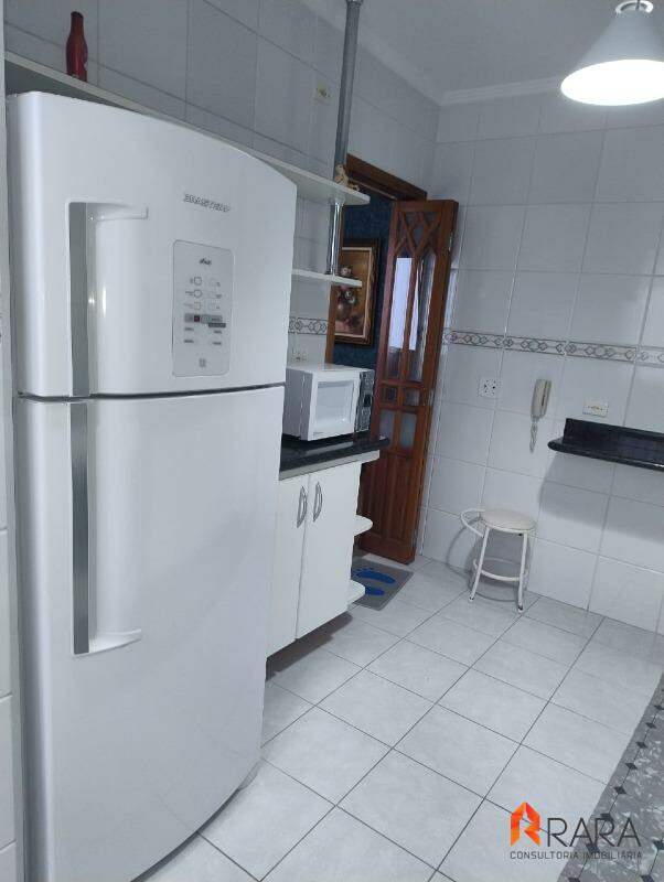 Apartamento à venda com 2 quartos, 63m² - Foto 12