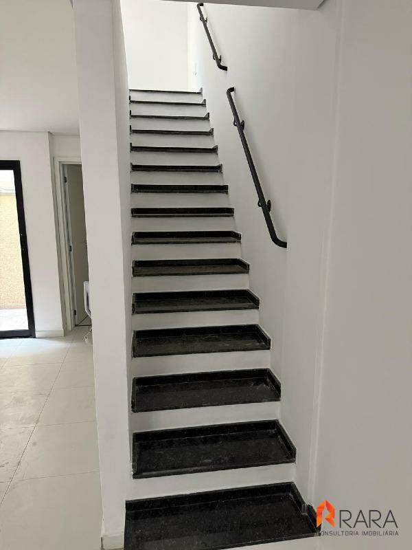Sobrado à venda com 2 quartos, 107m² - Foto 12