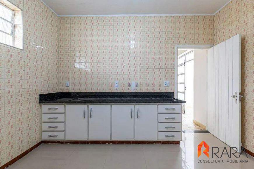 Sobrado para alugar com 5 quartos, 300m² - Foto 9