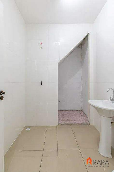 Sobrado para alugar com 5 quartos, 300m² - Foto 26
