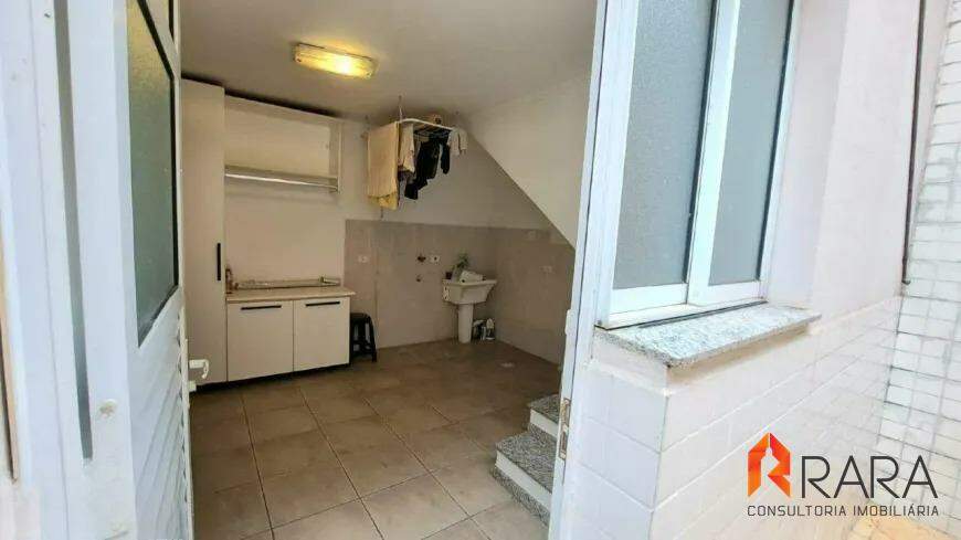 Sobrado para alugar com 3 quartos, 230m² - Foto 24