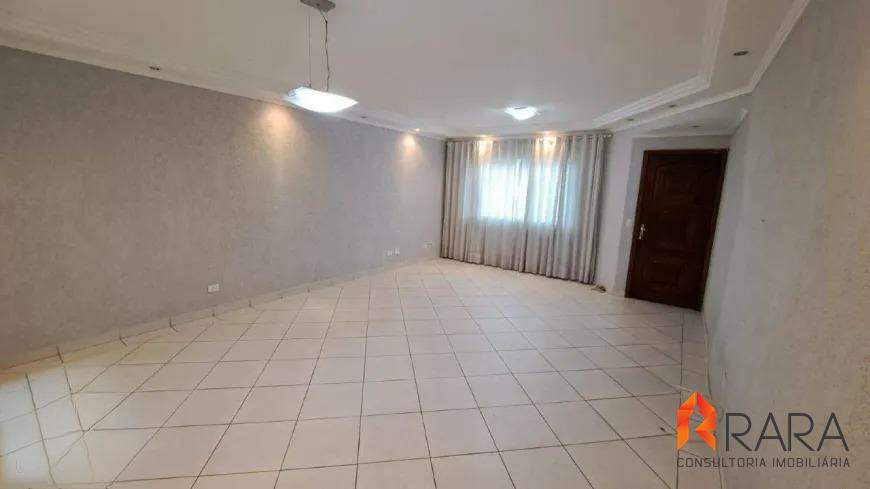 Sobrado para alugar com 3 quartos, 230m² - Foto 1