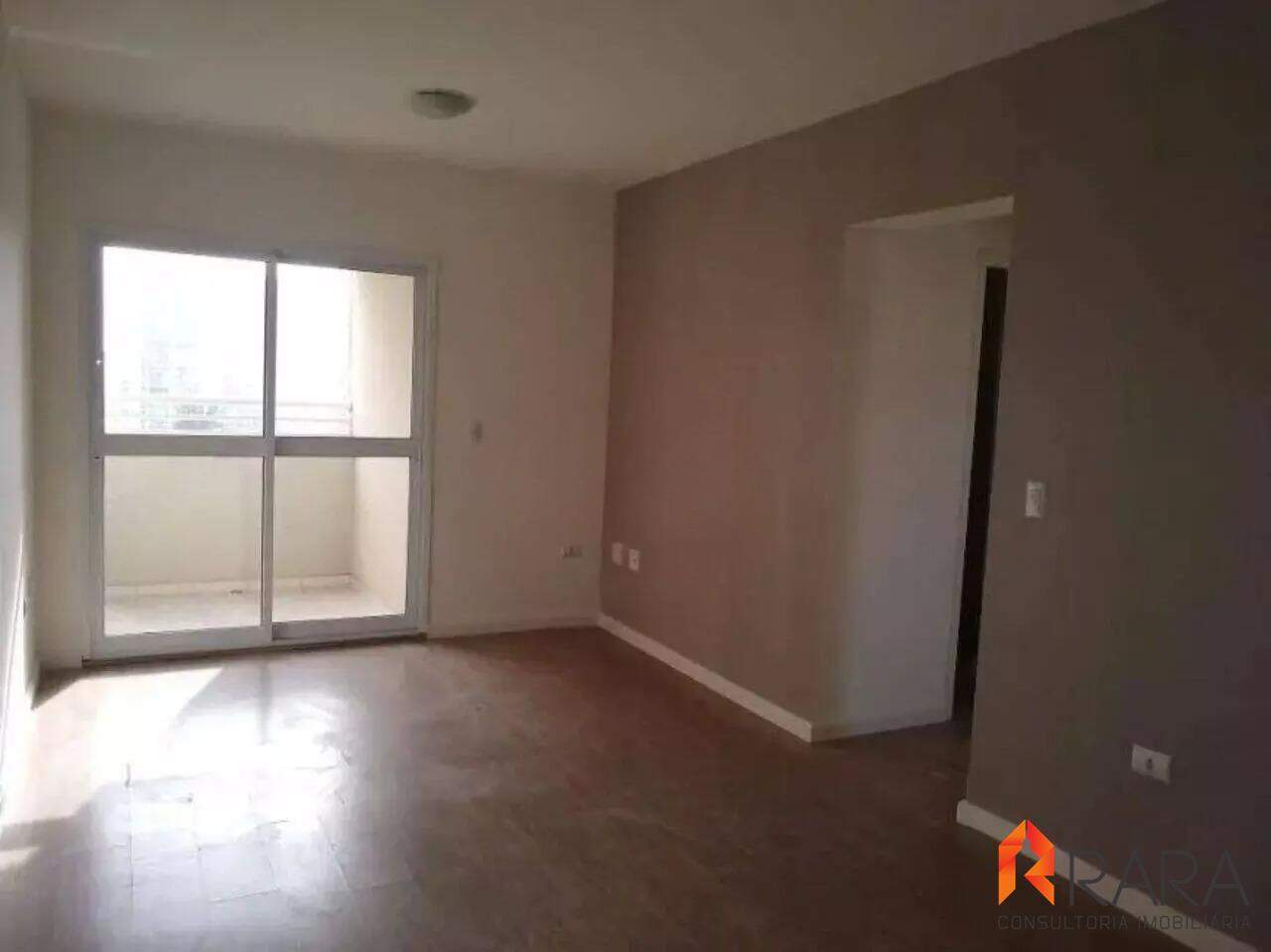 Apartamento para alugar com 2 quartos, 64m² - Foto 4