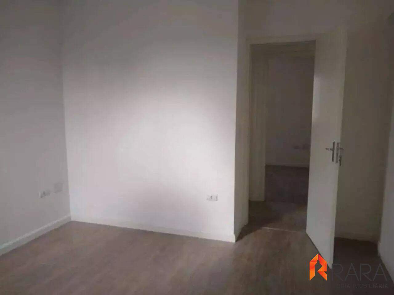 Apartamento para alugar com 2 quartos, 64m² - Foto 12