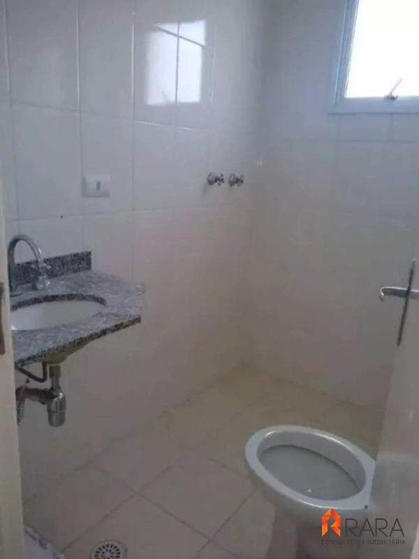 Apartamento para alugar com 2 quartos, 64m² - Foto 14
