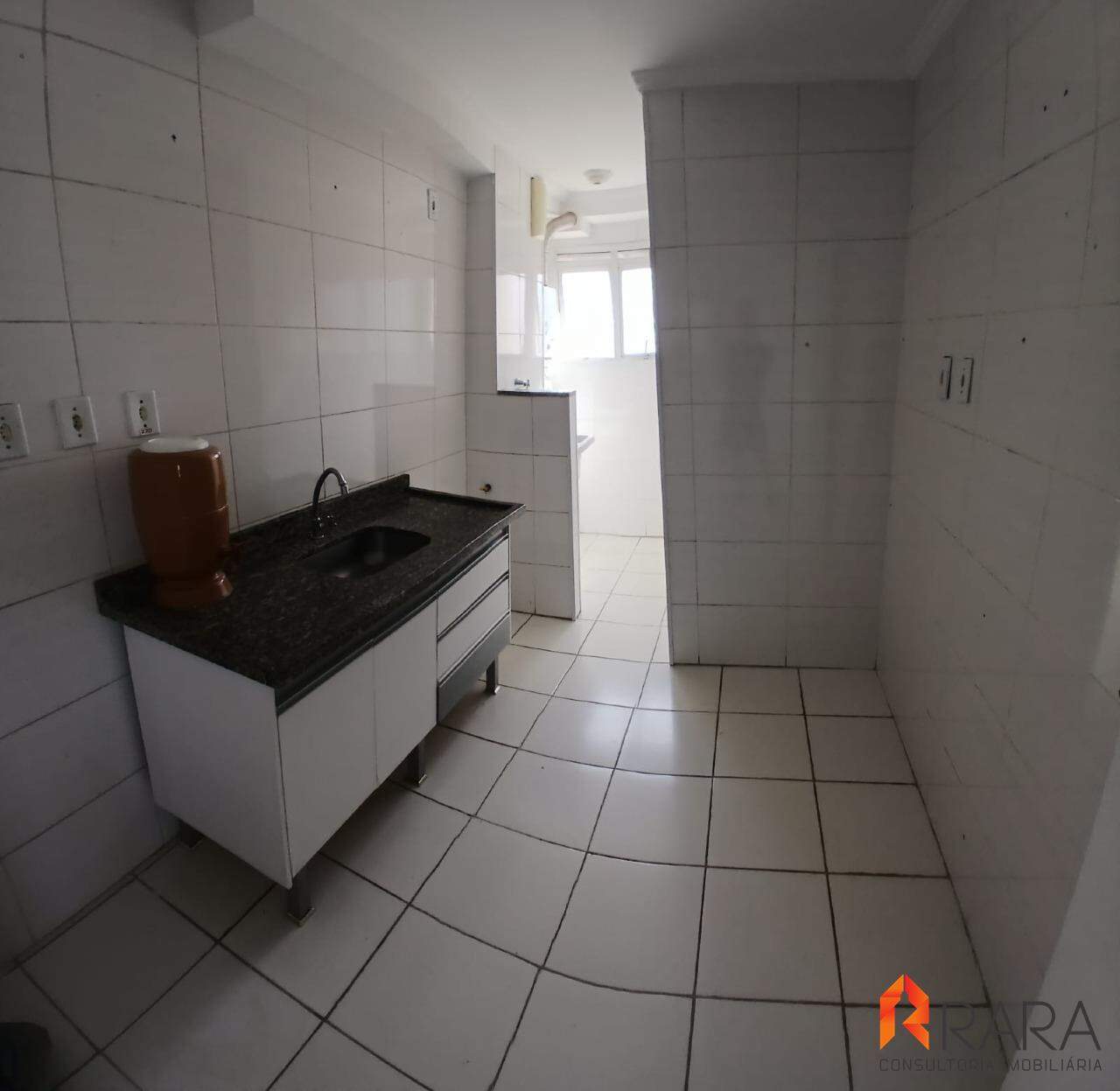 Apartamento à venda com 2 quartos, 50m² - Foto 2
